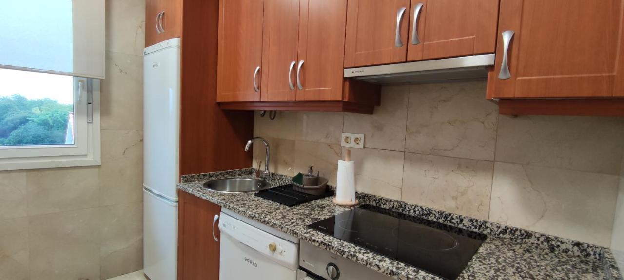 Divina 10 Apartment Aviles Luaran gambar